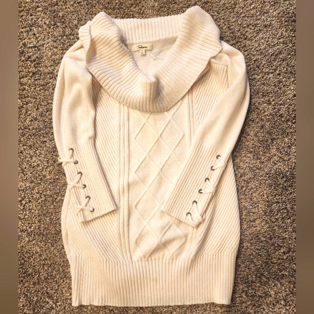 Takara sweater